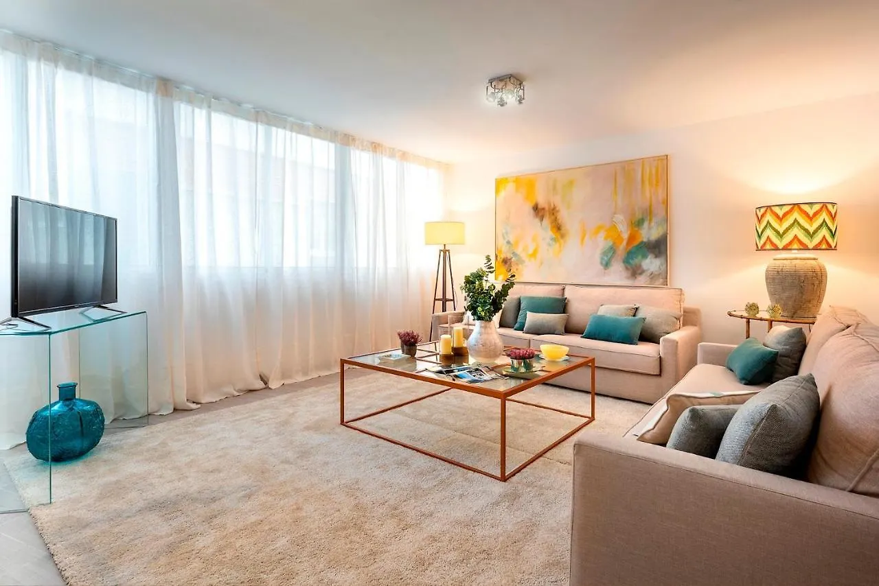 Genteel Home Plaza De Las Flores Malaga Apartment