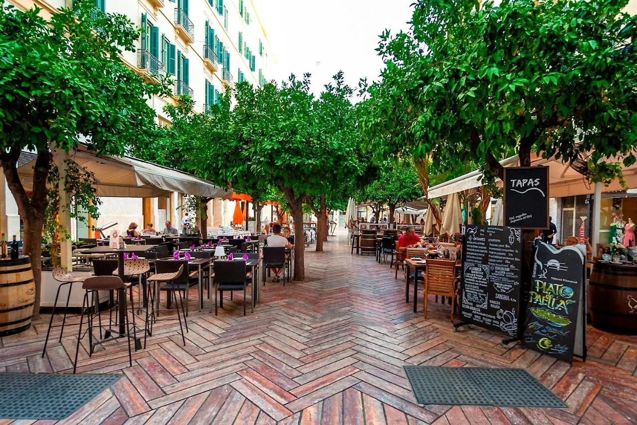 Genteel Home Plaza De Las Flores Malaga Apartment
